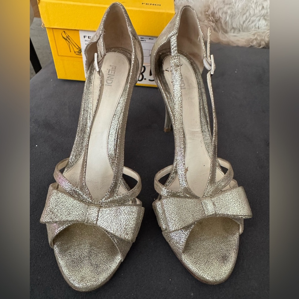 Vintage Fendi Gold Women's Heels with Bow